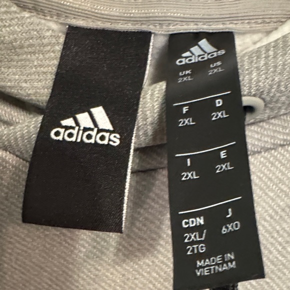 Adidas Heather Gray Sweatshirt with Black Logo. - Picture 2 of 7